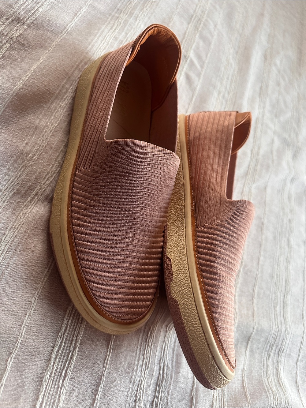 Mi.iM Women's Knit Slip-On Sneakers in Dusty Pink